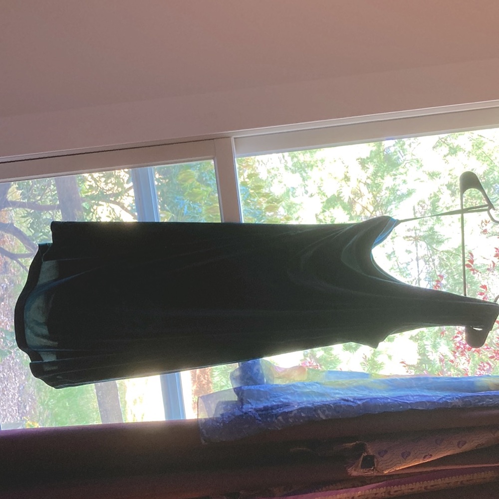 THE PYRAMID COLLECTION GREEN VELVET ONE SHOULDER DRESS LARGE EXCELLENT